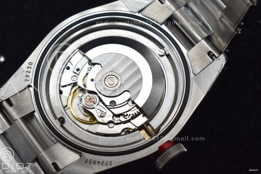 888 Sleek Bay Best ZF Red A 1:1 Bezel Bracelet Edition Heritage Black SS on 0822